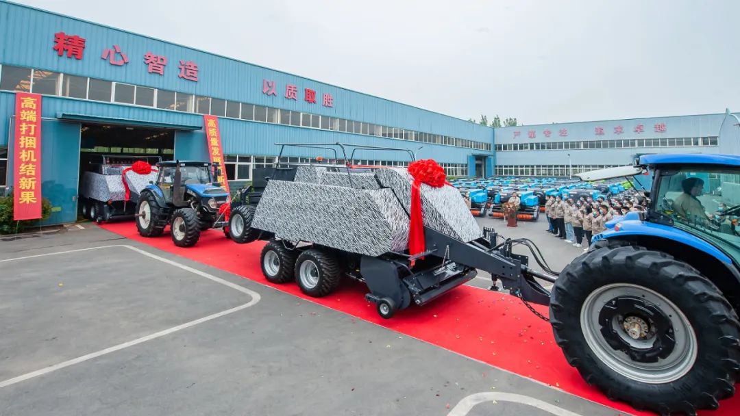 填補(bǔ)我國高端打捆機(jī)領(lǐng)域空白！大型高密度打捆機(jī)研制成功！